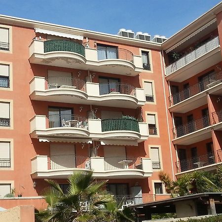 Residences Les Venitiennes Saint-Raphaël Dış mekan fotoğraf